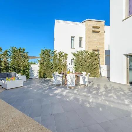 Imperial Villa *